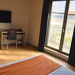 Adonis Dock Ouest Lägenhetshotell Lyon