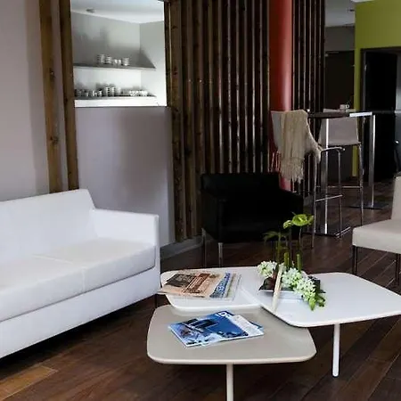 Adonis Dock Ouest Апарт-отель 3*
