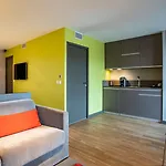 Adonis Dock Ouest 3*