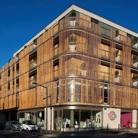 Adonis Dock Ouest 3* リヨン