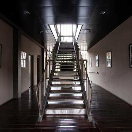 Adonis Dock Ouest 3* 里昂