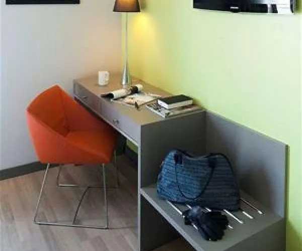 Apartahotel Adonis Dock Ouest