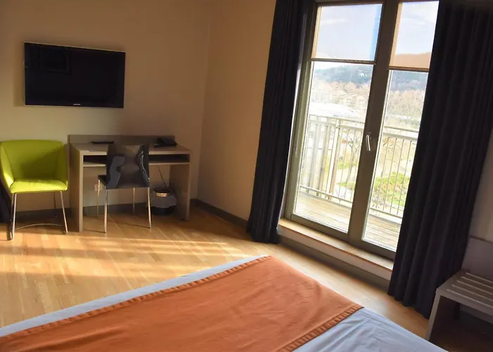 Adonis Dock Ouest Apartahotel Lyon