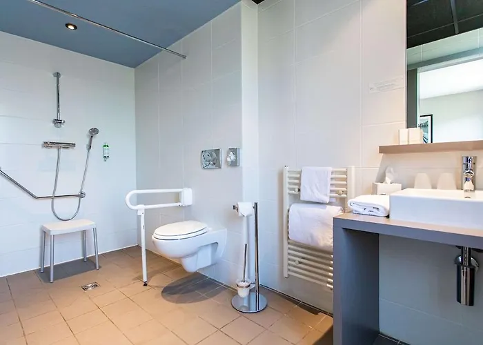 Adonis Dock Ouest Apart Otel 3*