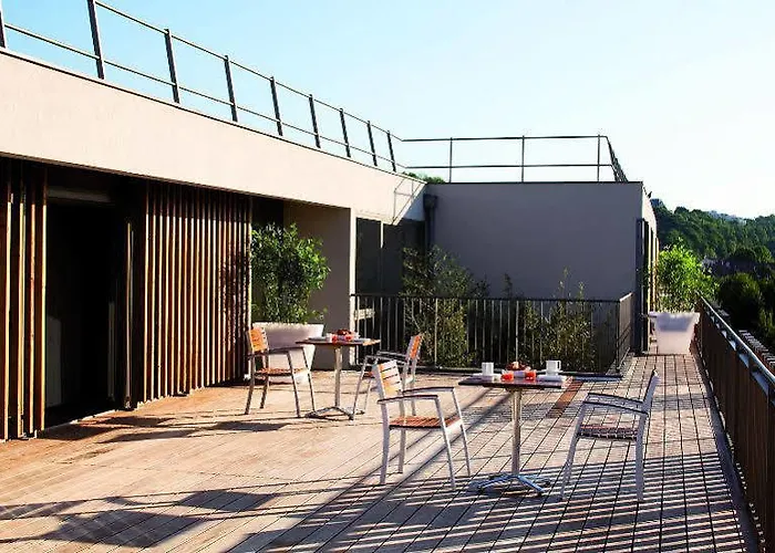 Adonis Dock Ouest アパートホテル リヨン