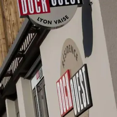 Aparthotel Adonis Dock Ouest 3*